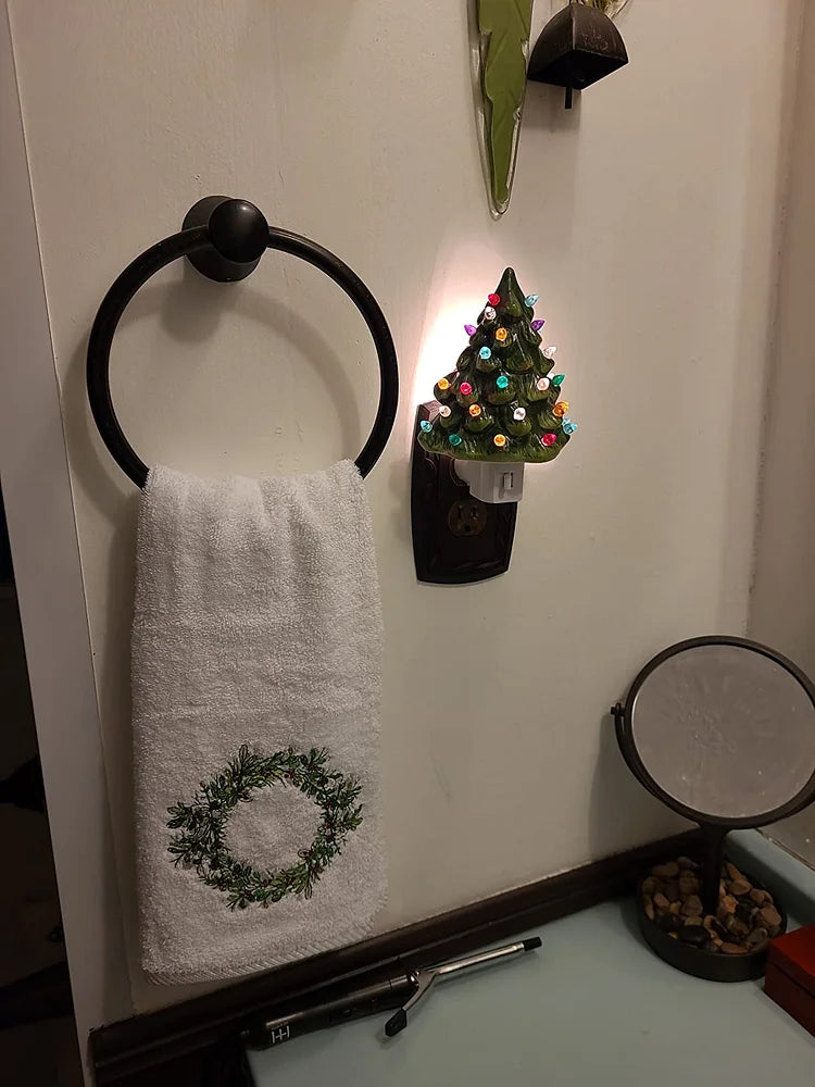 🔥Christmas Sales 60% OFF🎄Christmas Tree Night Light Price
